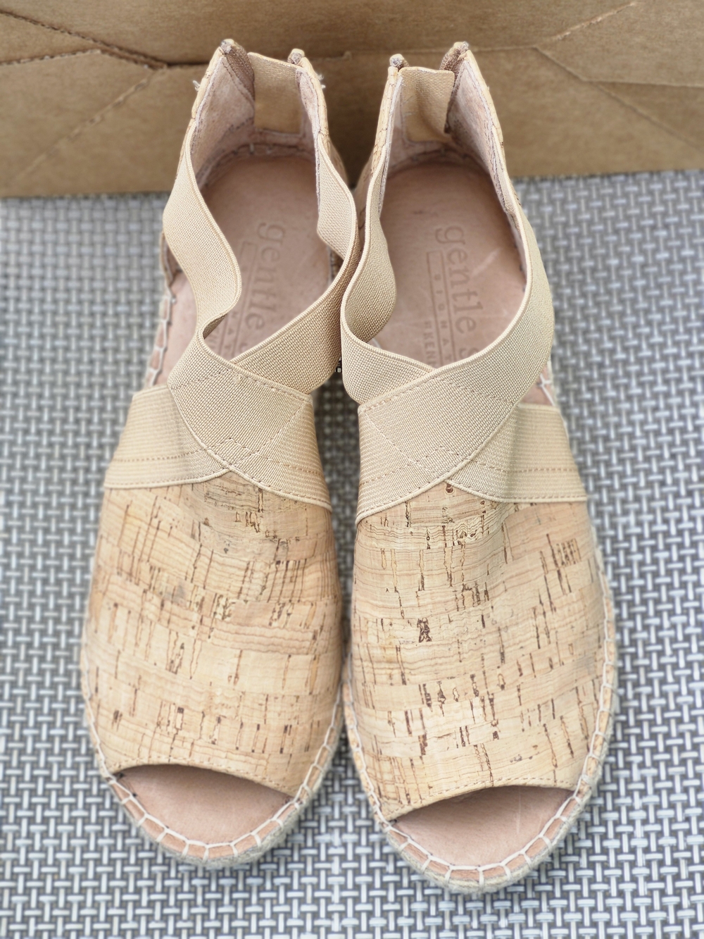 gentle souls By Kenneth Cole Cork Elastic Espadrille Wedge Sandals 6M - Picture 2 of 6